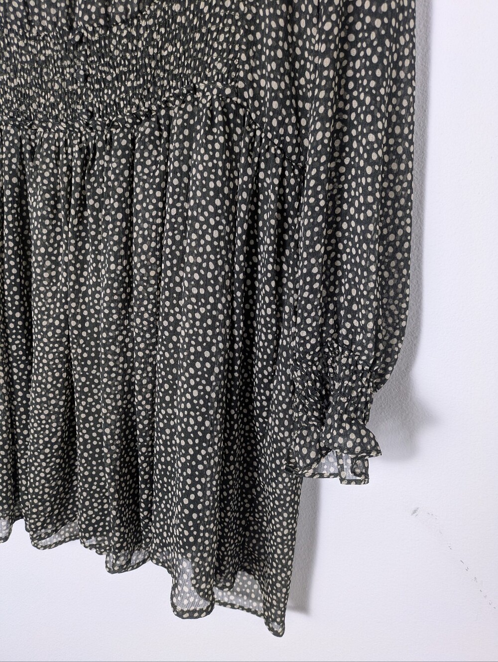 Zara Chiffon Sheer Long Sleeve Mini Dress Size M Khaki V- Neck Fit & Flare EUC - Picture 2 of 11